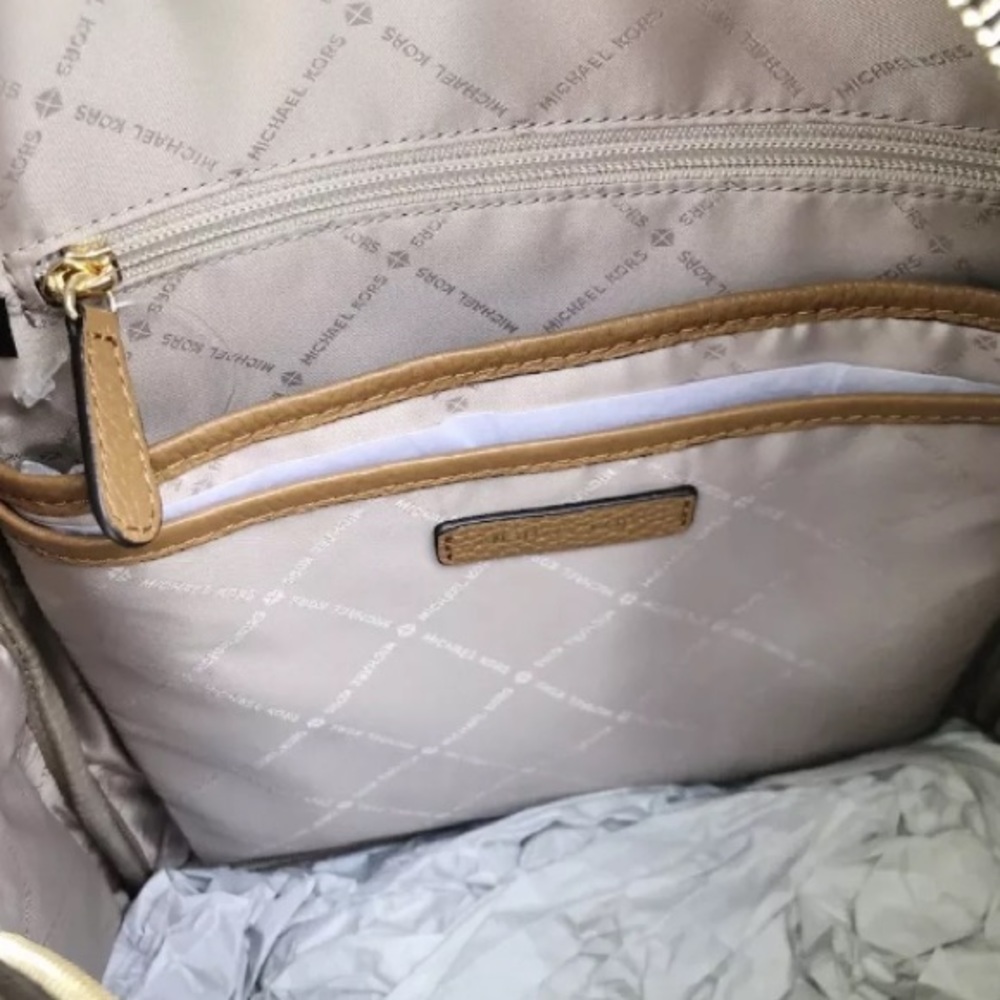 Michael Kors Abbey Large Backpack Brown leather - Picture 6 of 6